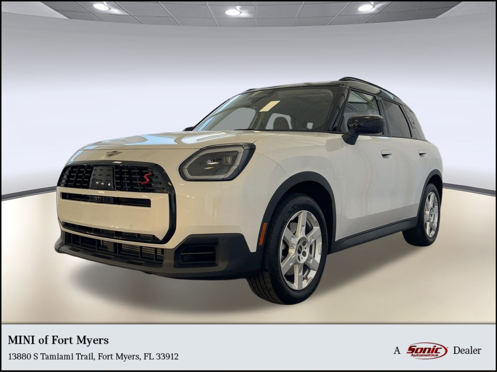 2025 MINI Countryman S's photo