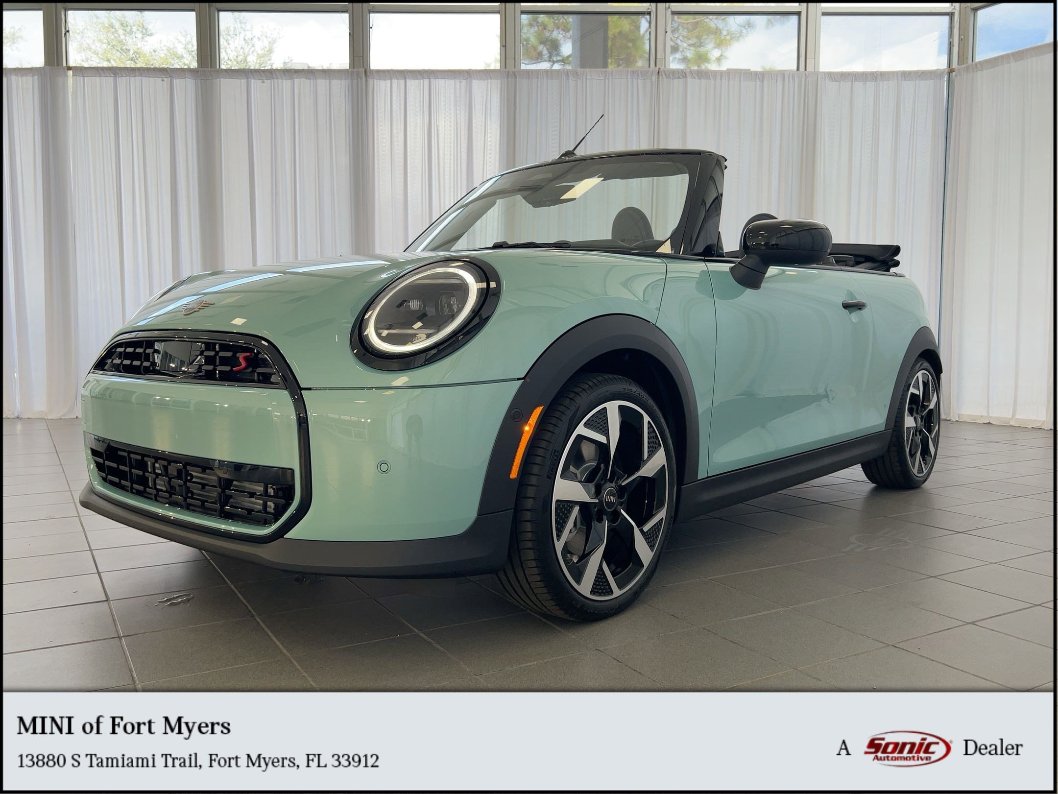 2026 MINI Convertible S's photo