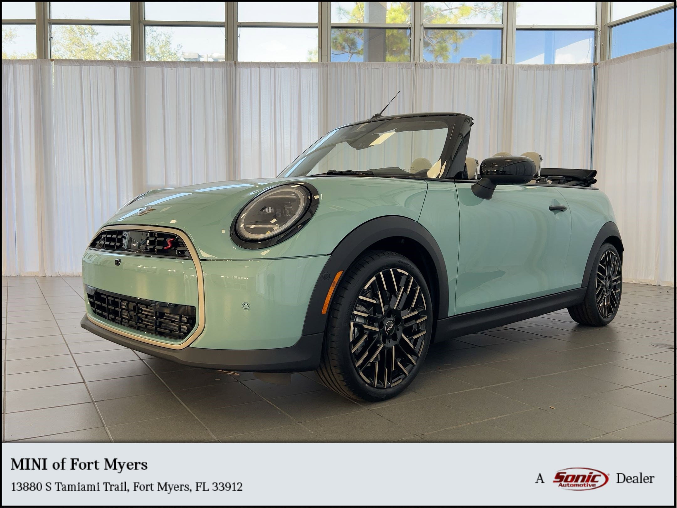 2026 MINI Convertible S's photo