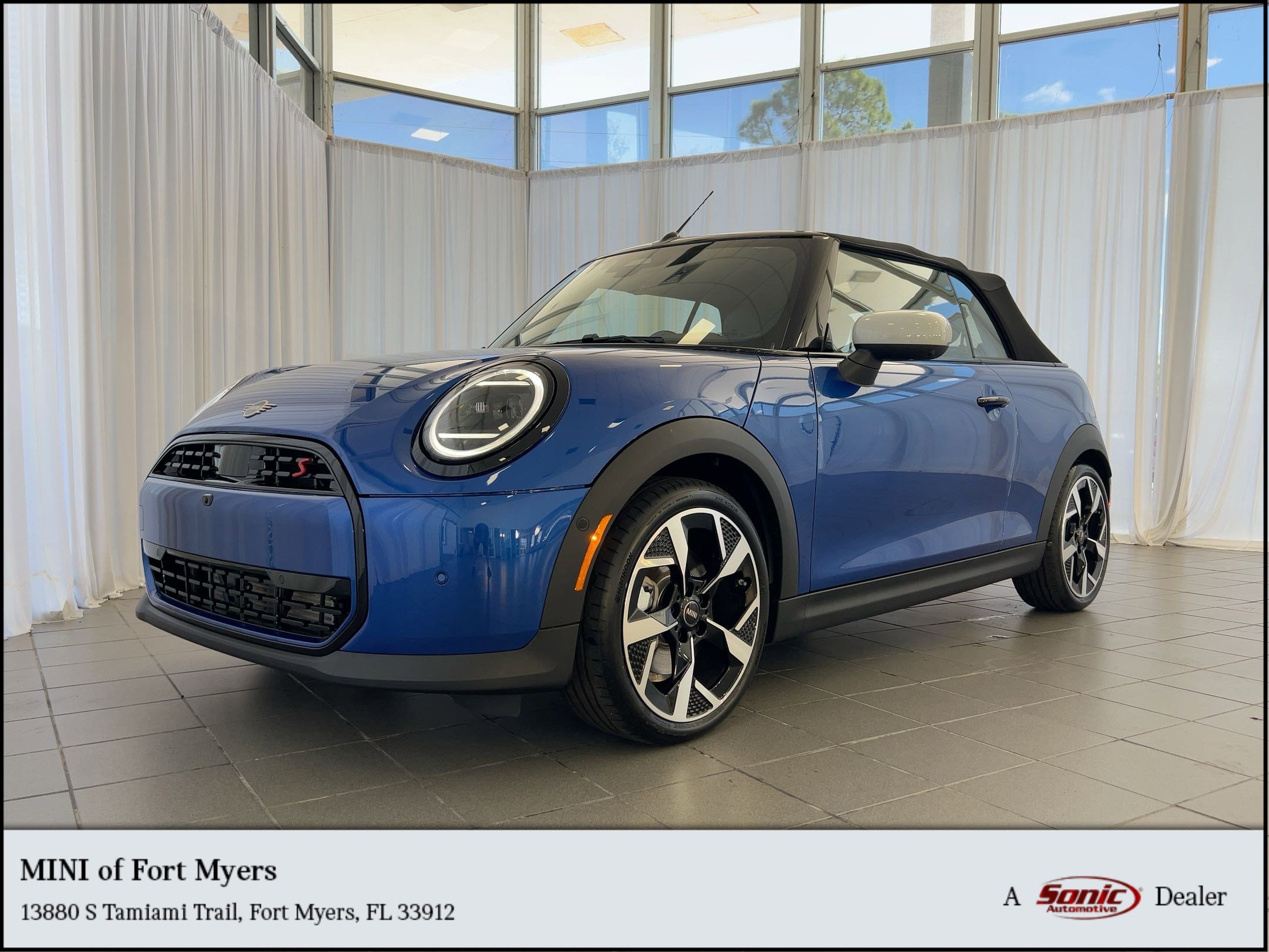 2026 MINI Convertible S's photo