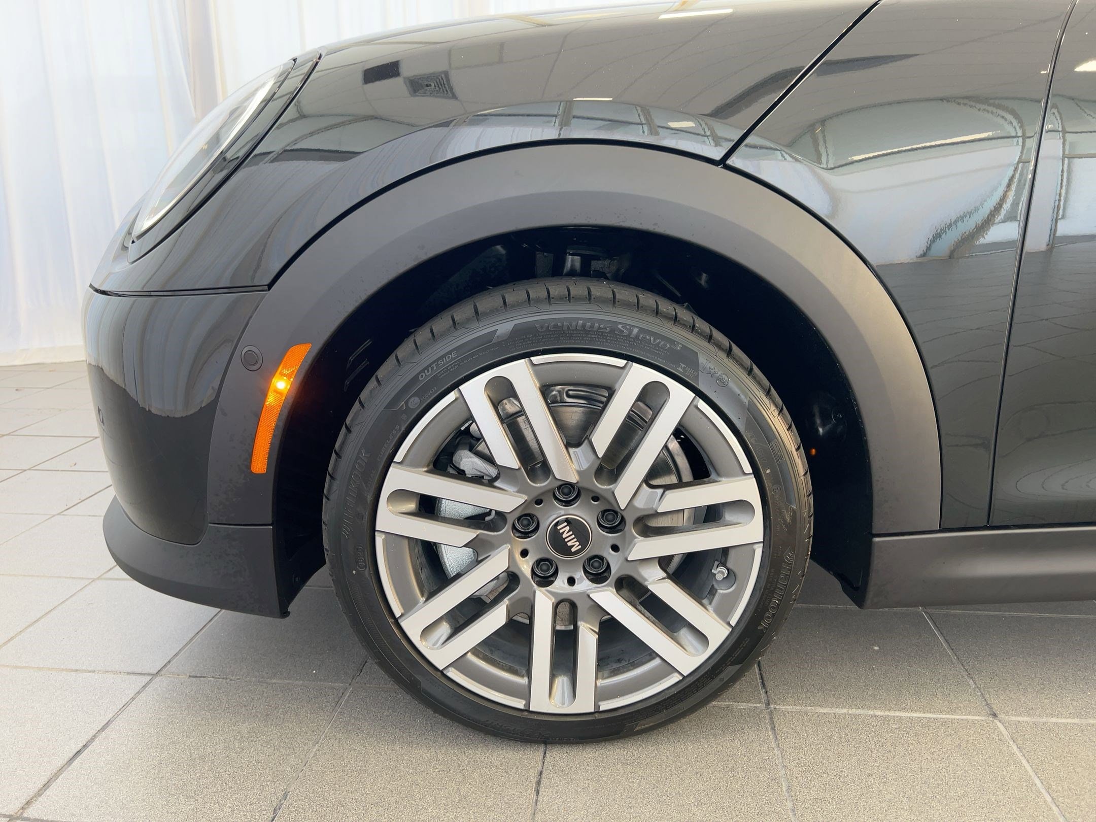 2026 MINI Hardtop 2 Door - Photo 12