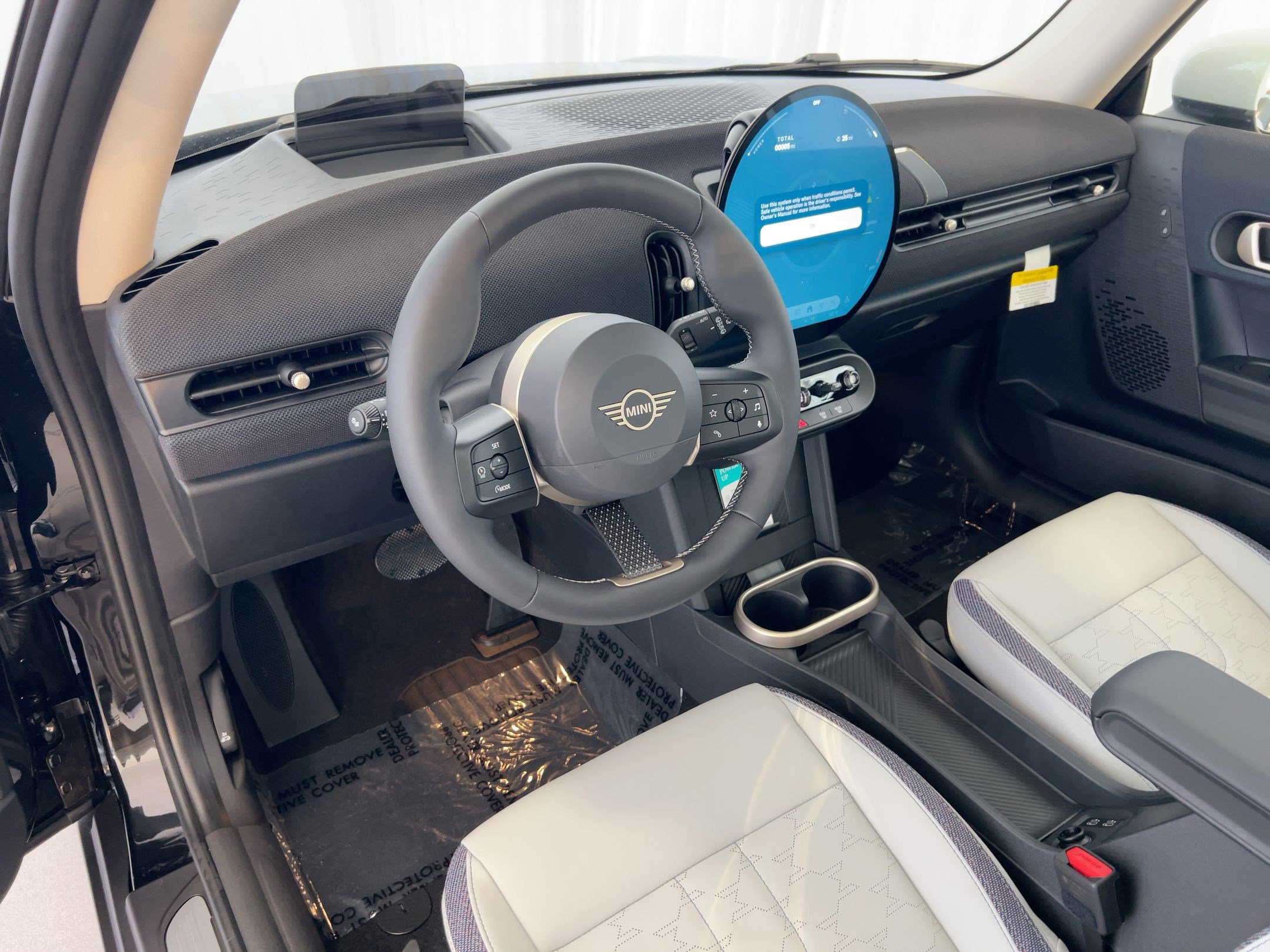 2026 MINI Hardtop 2 Door - Photo 4