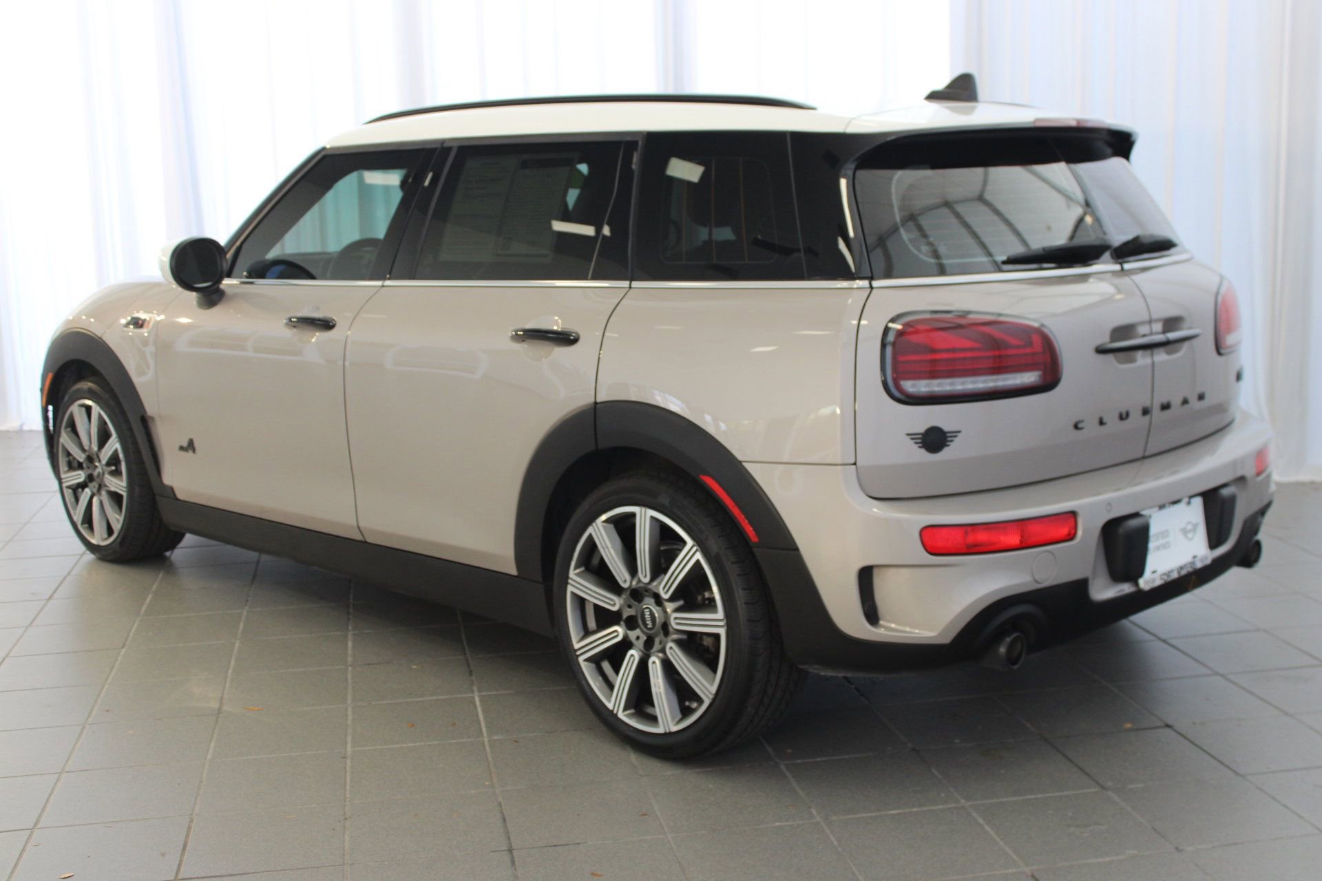2023 Mini Clubman Base S ALL4 photo 3