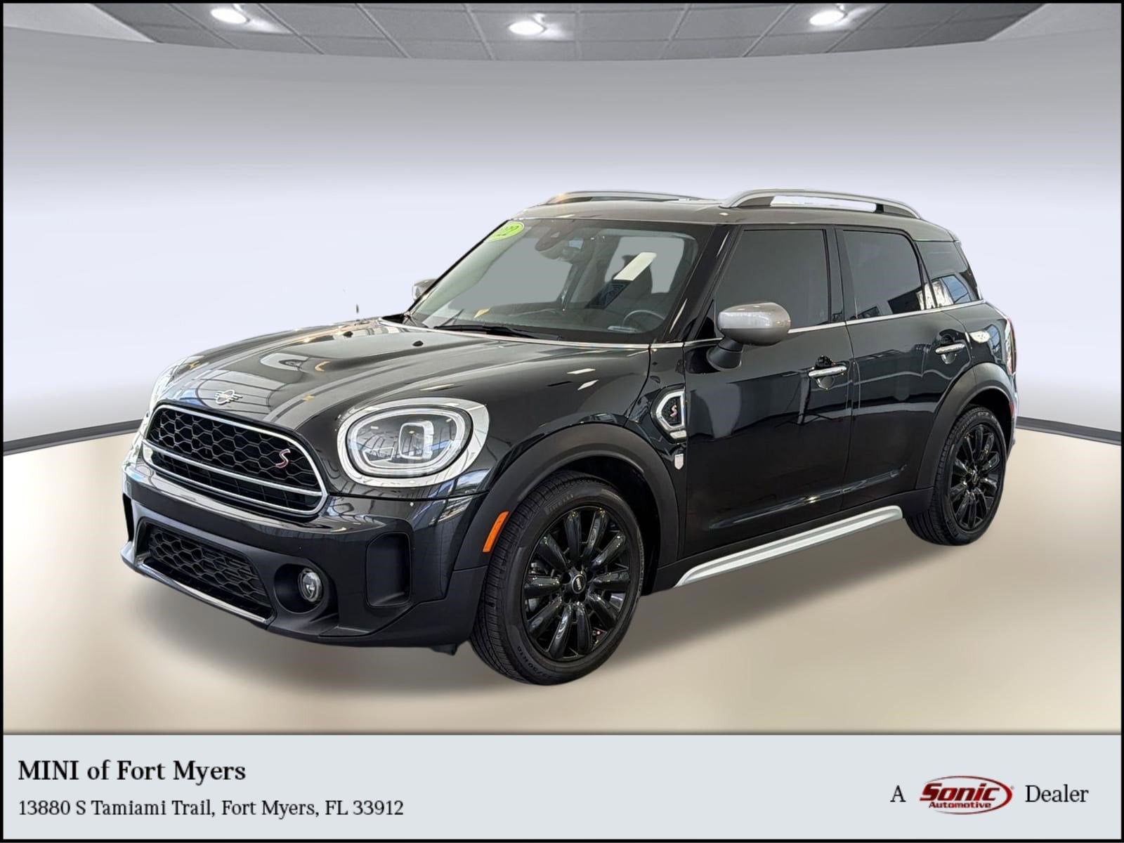 2022 MINI Countryman Cooper S's photo