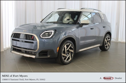 2026 MINI Countryman Iconic SUV