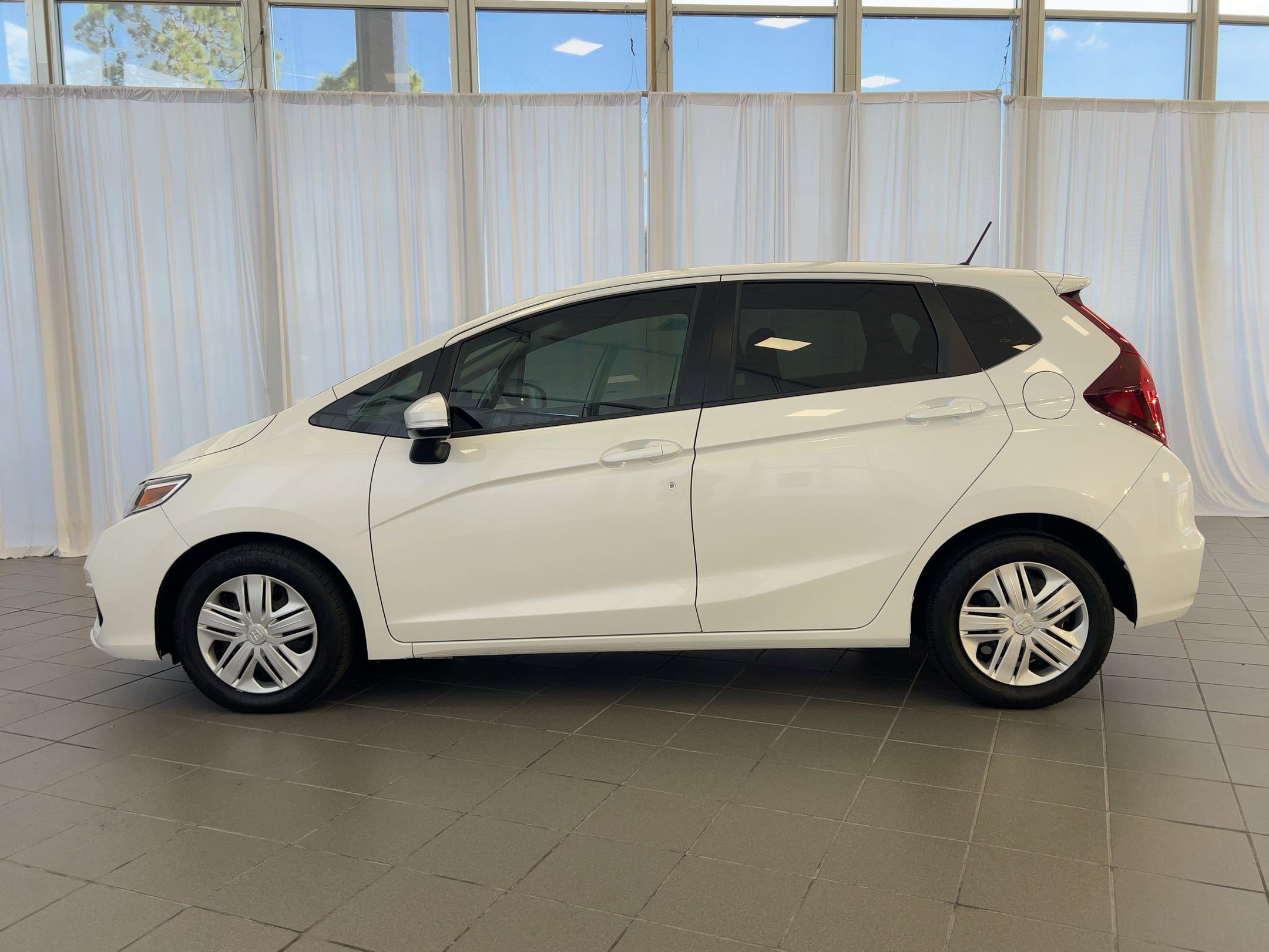 2019 Honda Fit LX photo 2