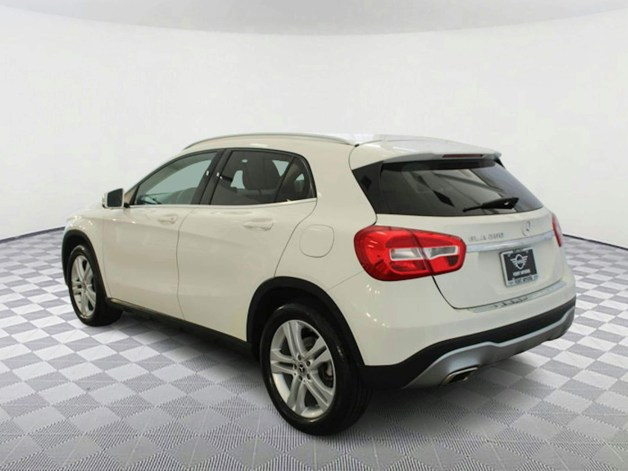 Used 2018 Mercedes-Benz GLA-Class GLA250 with VIN WDCTG4EB0JJ439909 for sale in Fort Myers, FL