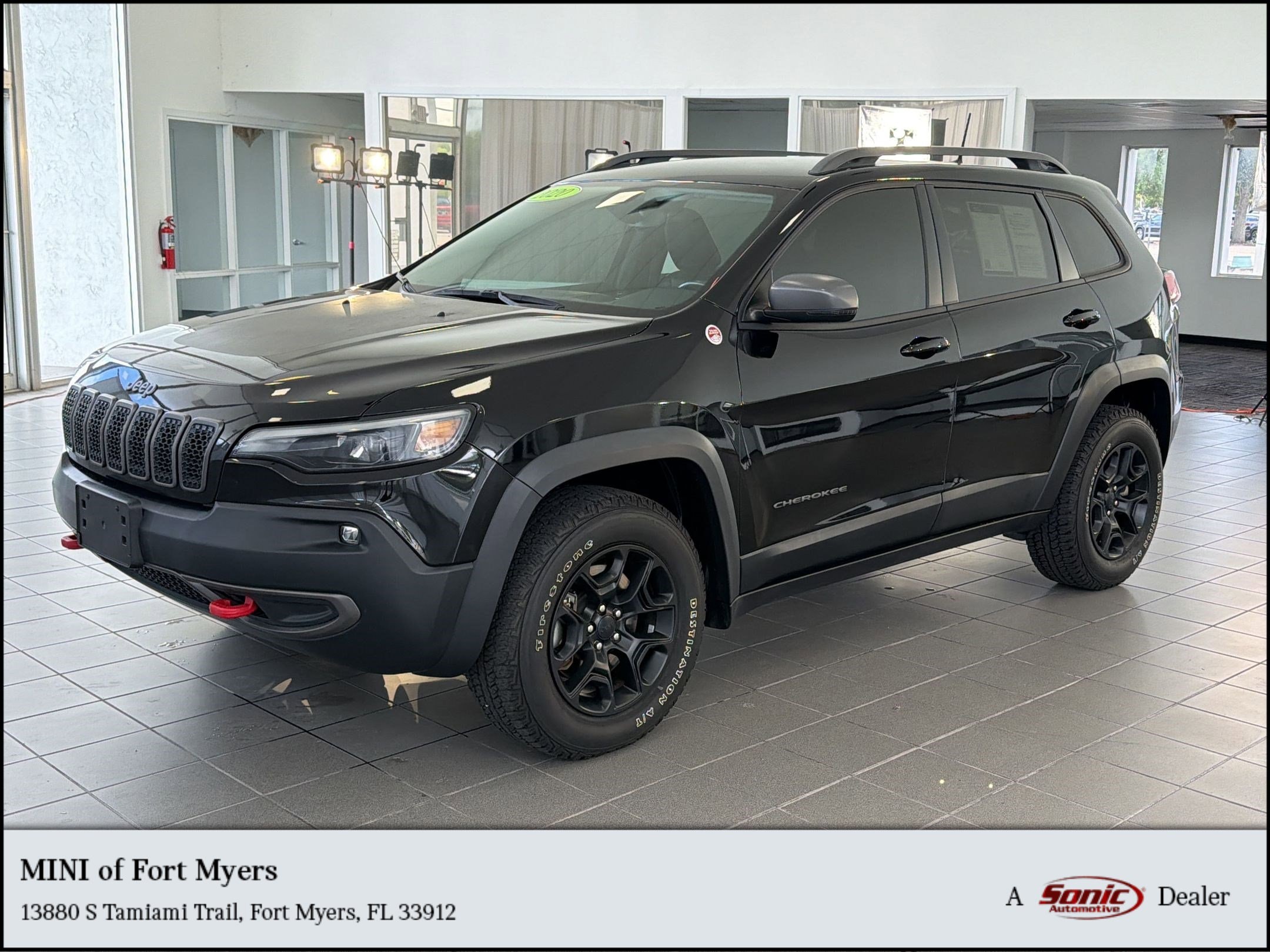 2020 Jeep Cherokee Trailhawk 4X4's photo