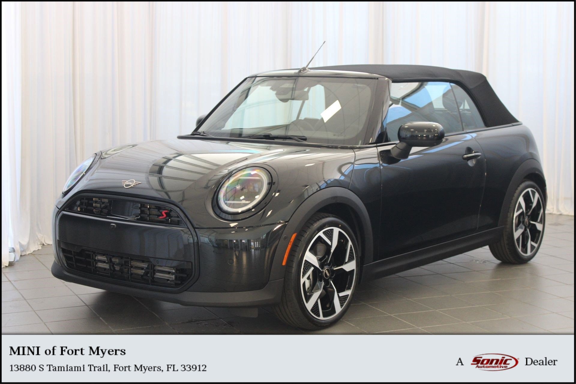 2026 MINI Convertible S's photo
