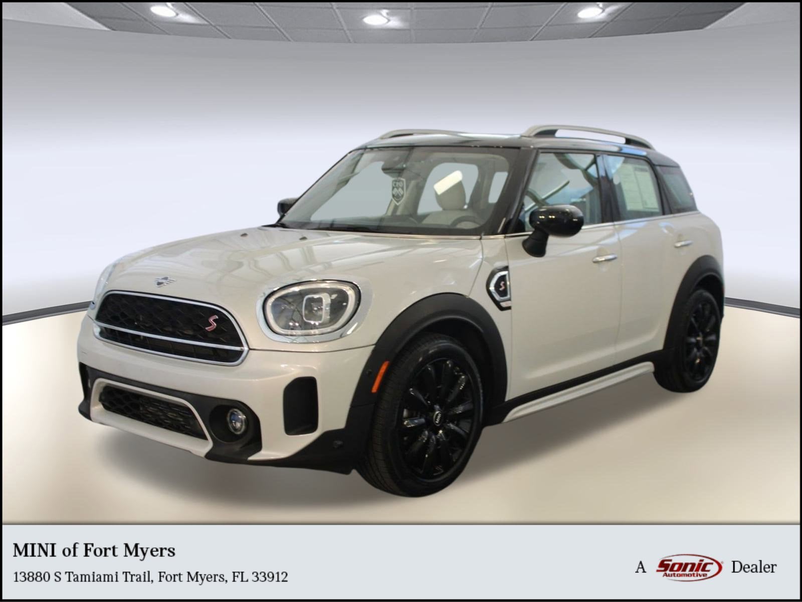 2023 MINI Countryman S's photo