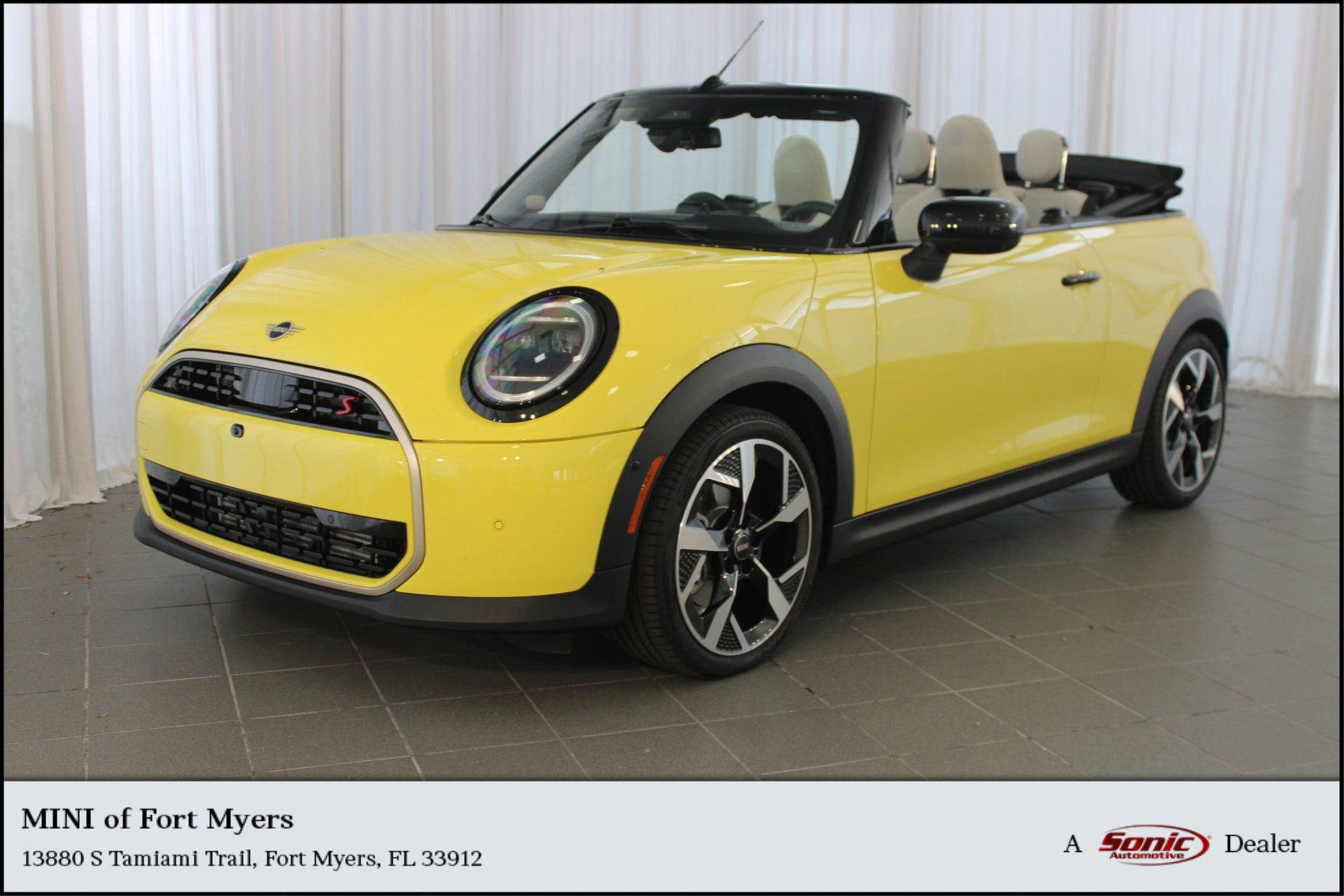 2026 MINI Convertible S's photo