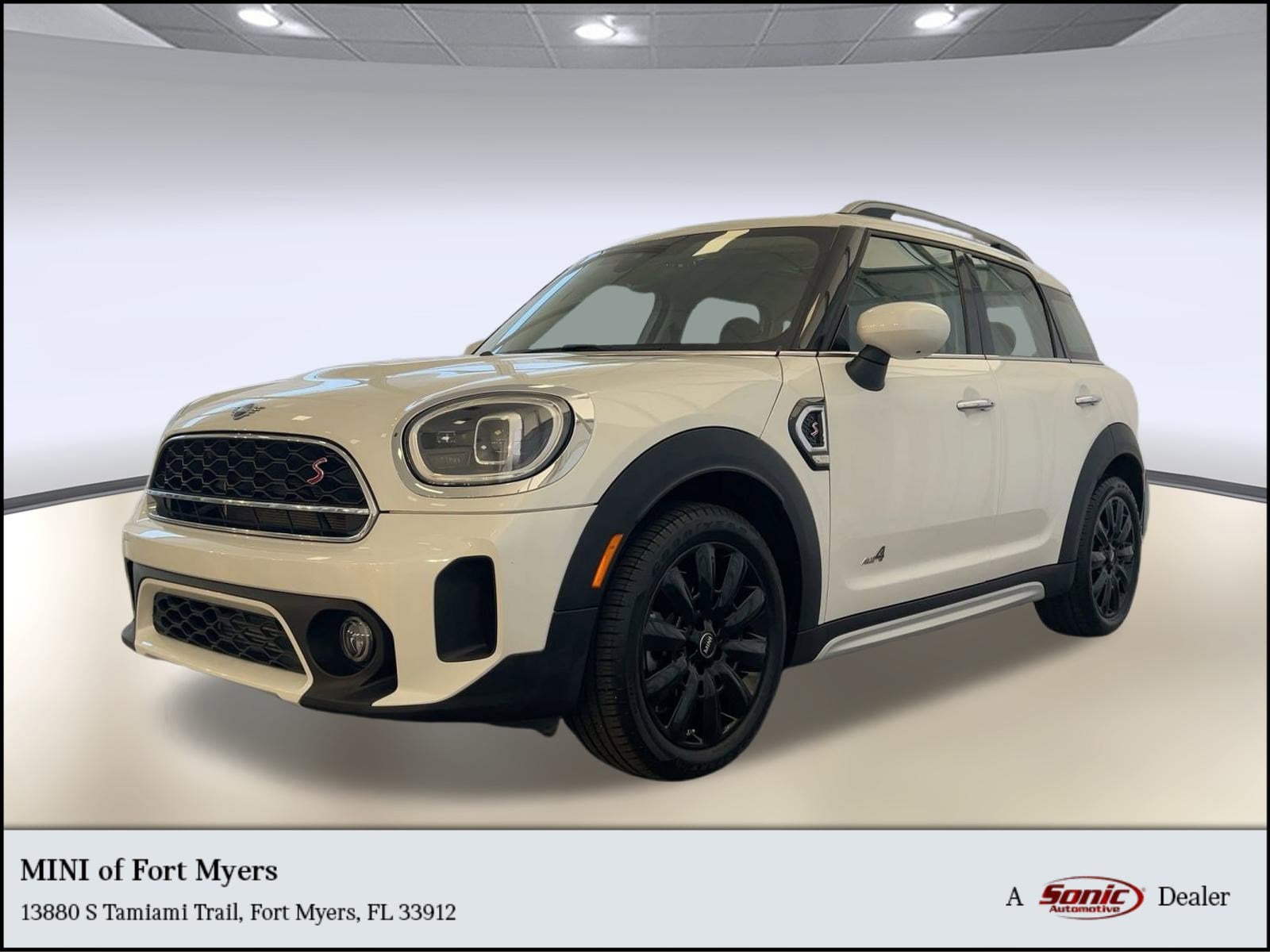 2024 MINI Countryman S's photo
