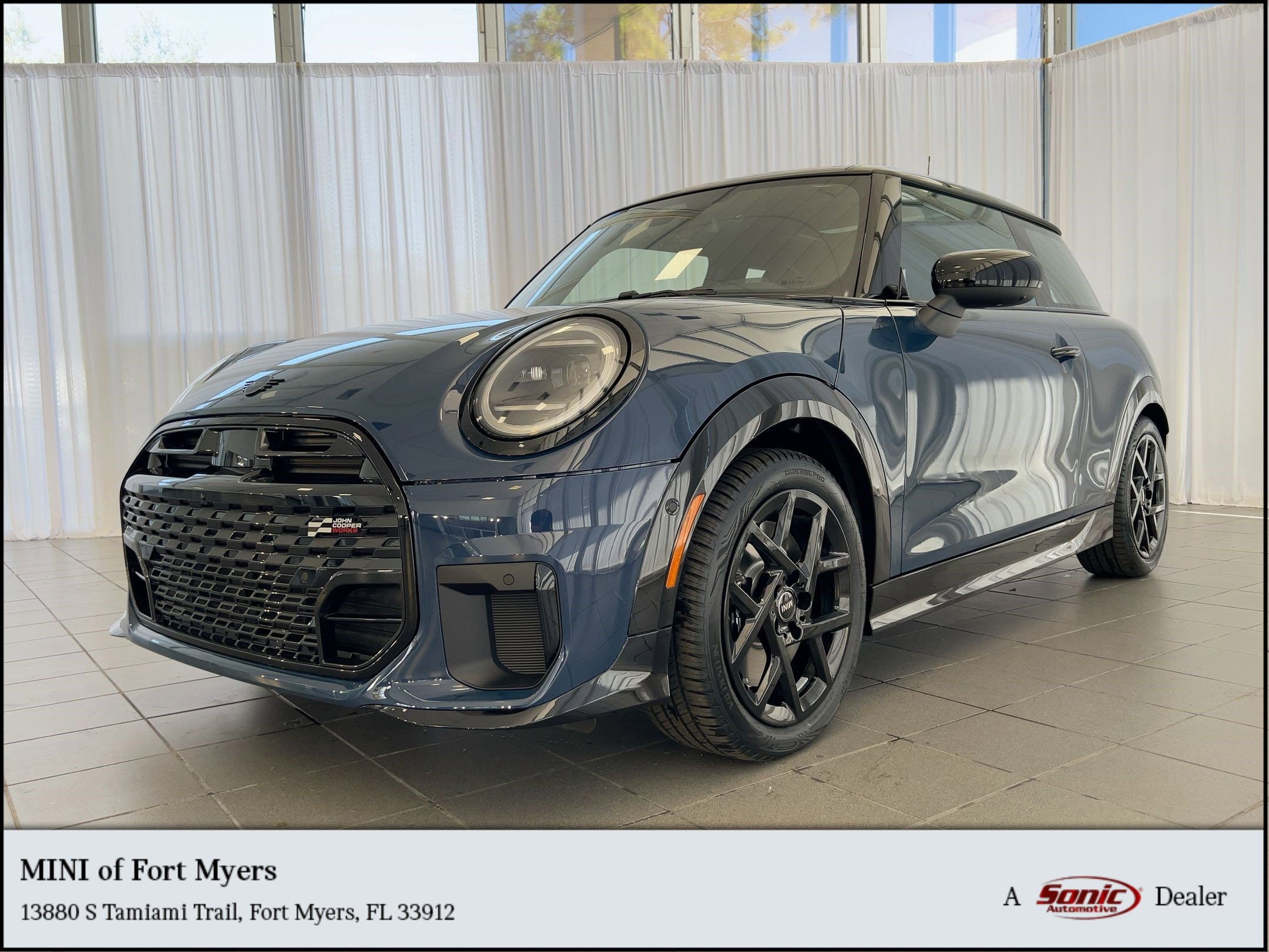 2026 MINI Hardtop 2 Door S's photo