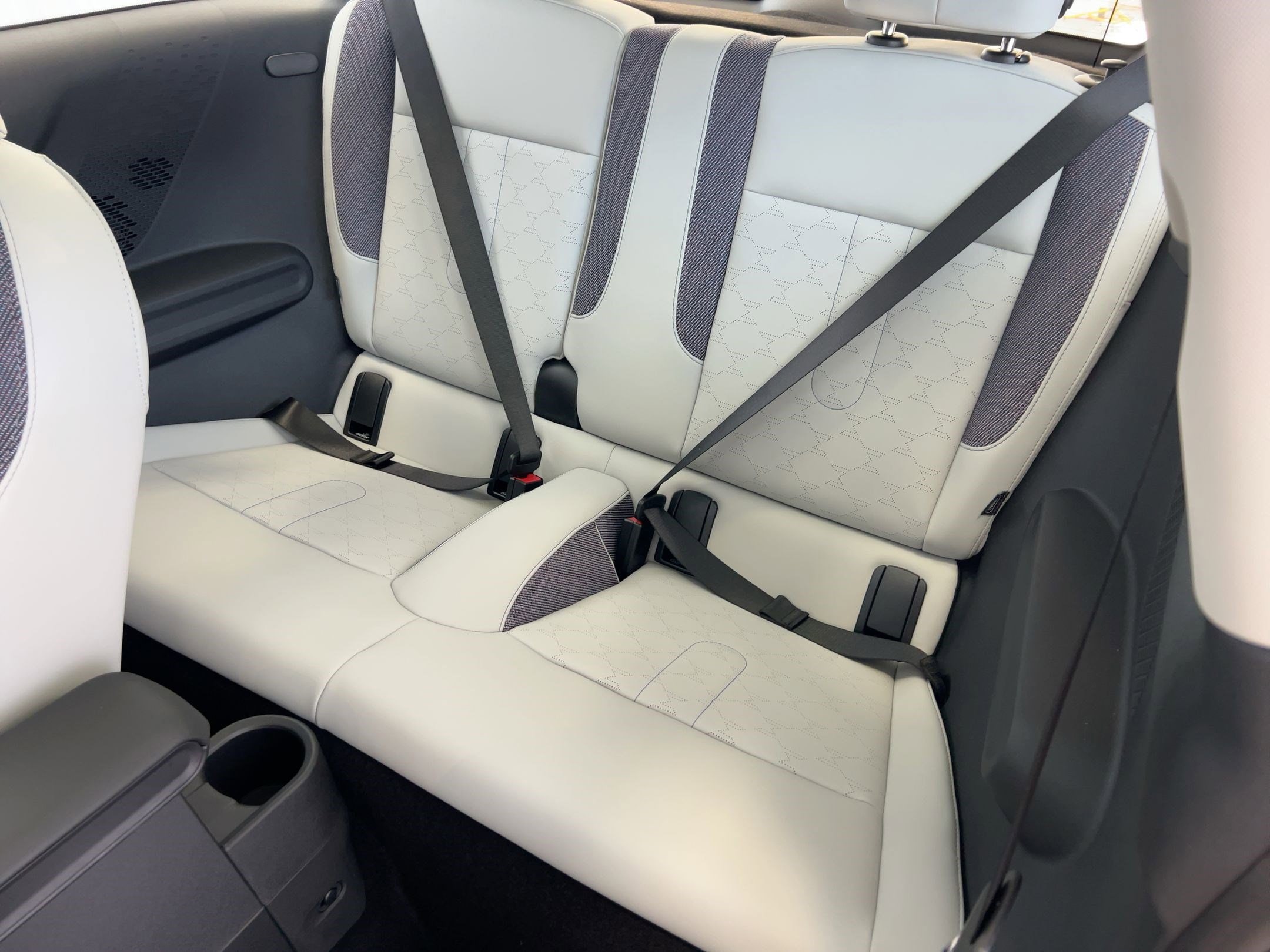 2026 MINI Hardtop 2 Door - Photo 25