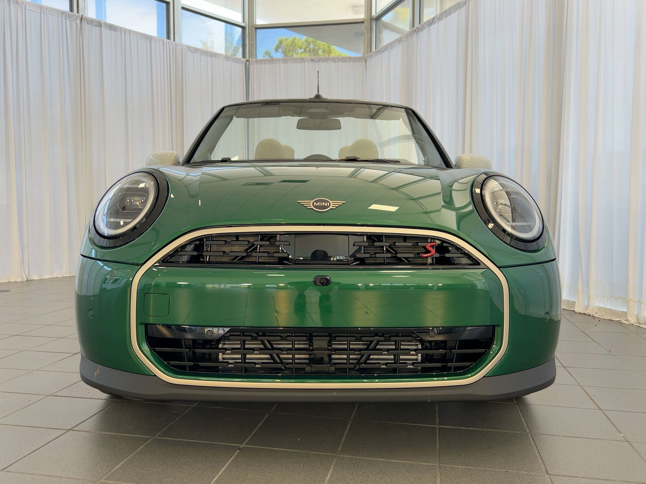 2026 MINI Convertible S - Photo 6