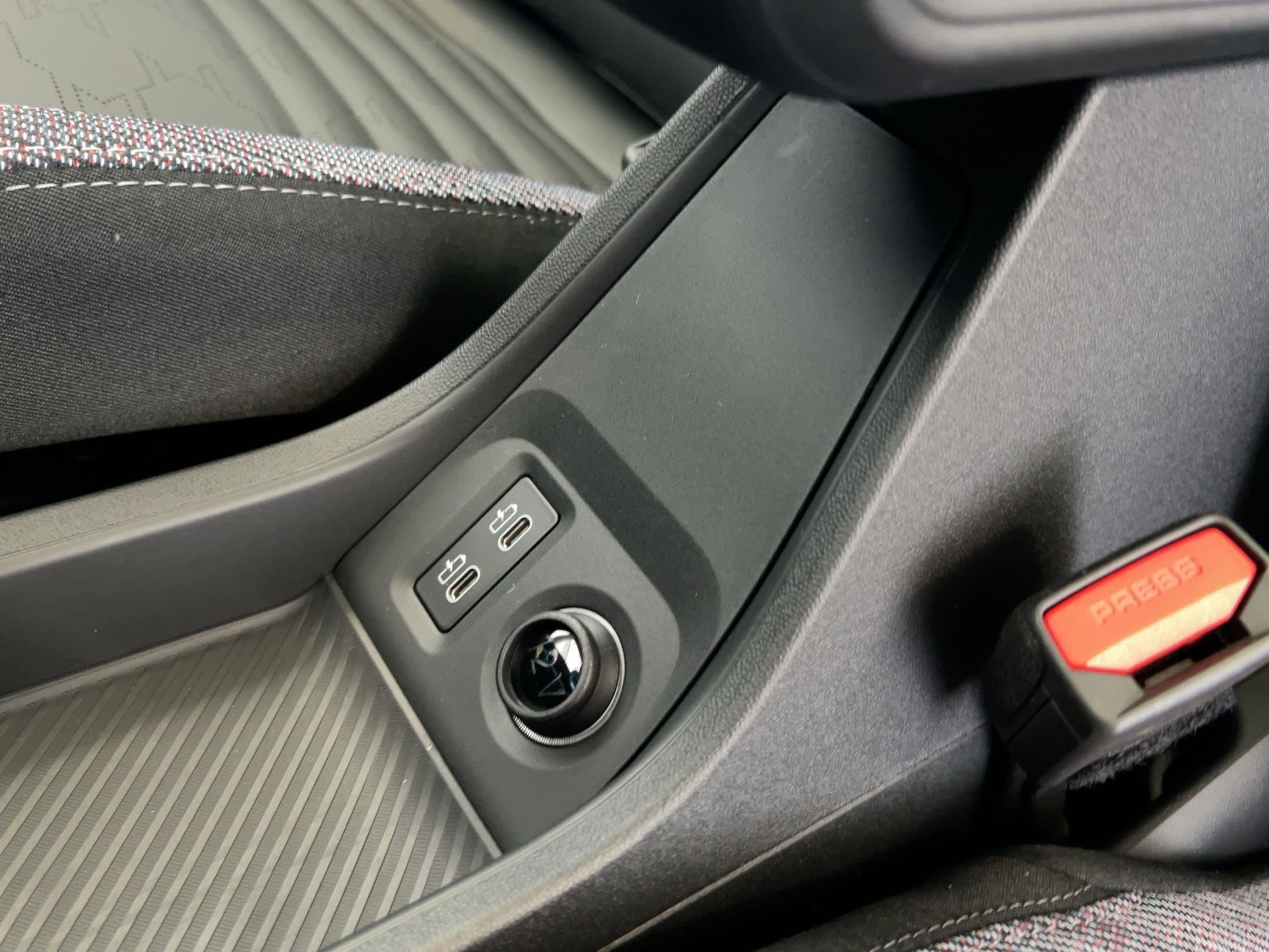 2026 MINI Hardtop 2 Door - Photo 28