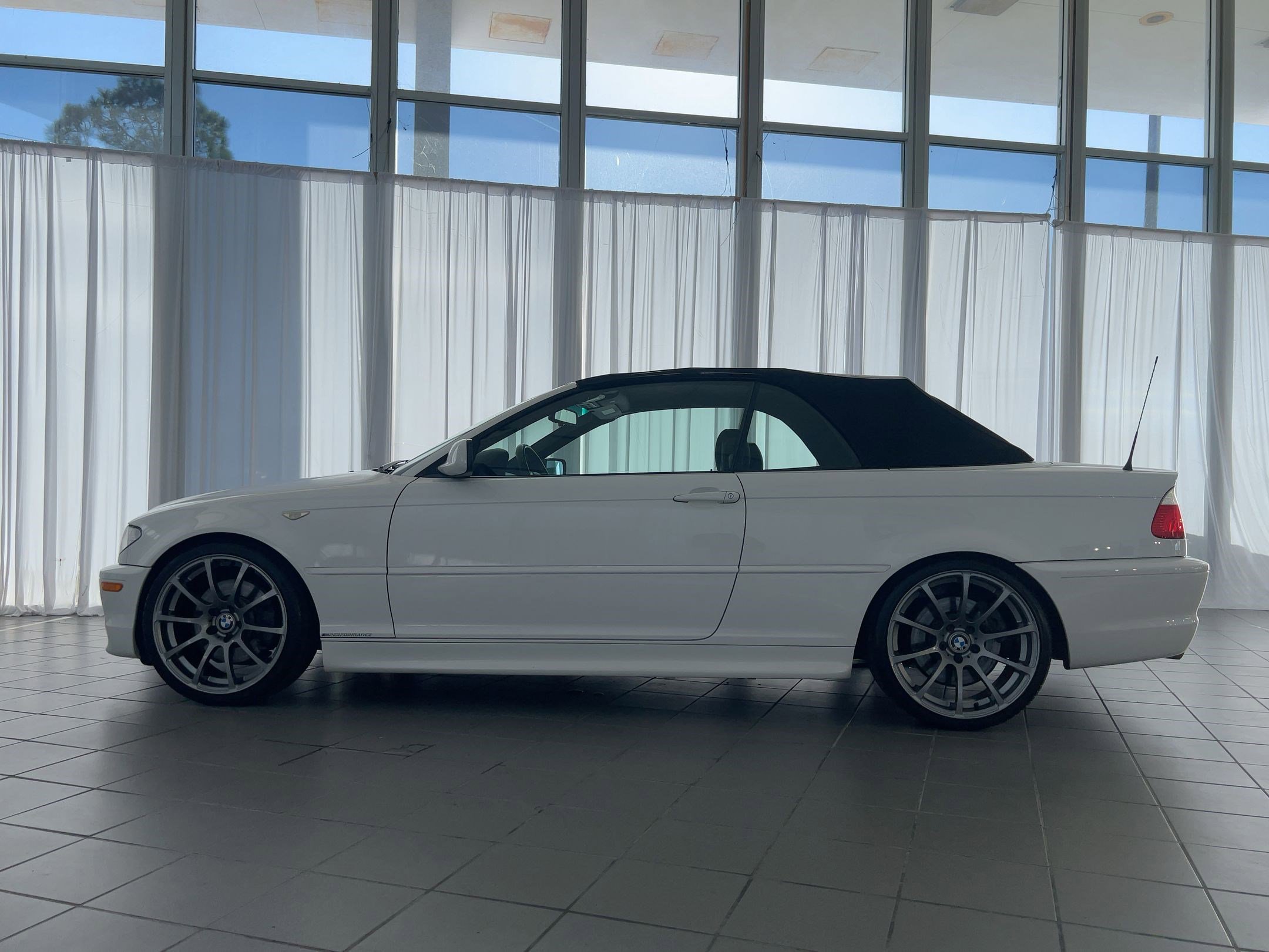 2006 Bmw 330Ci 3-Series photo 2