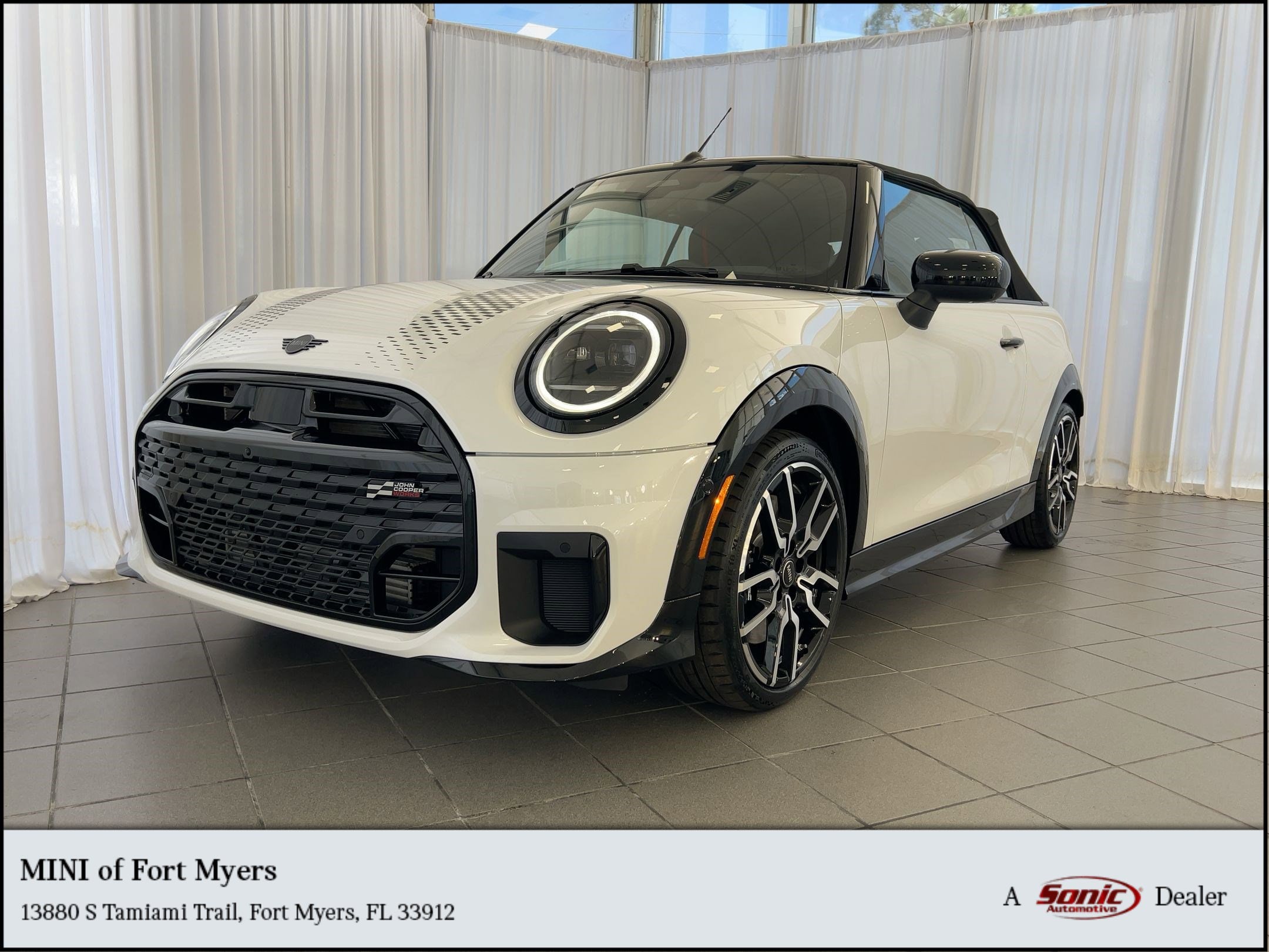 2026 MINI Convertible S's photo