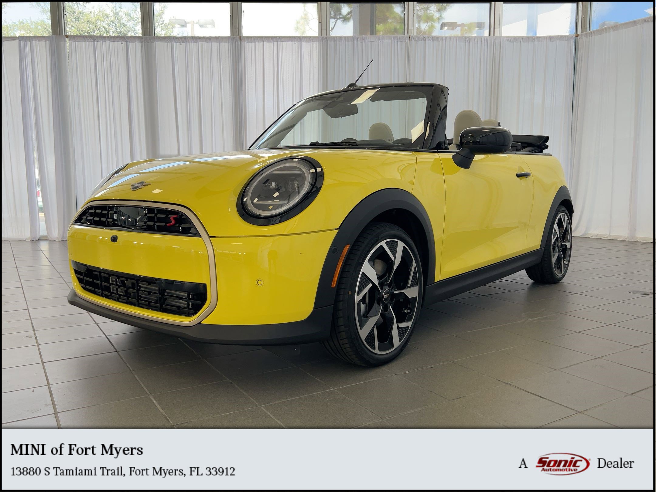 2026 MINI Convertible S's photo