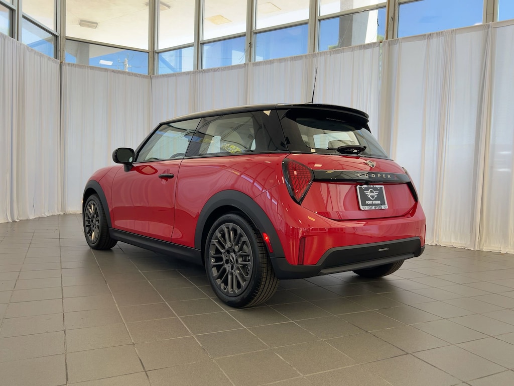 New 2026 MINI 2 Door Signature Plus Hatchback