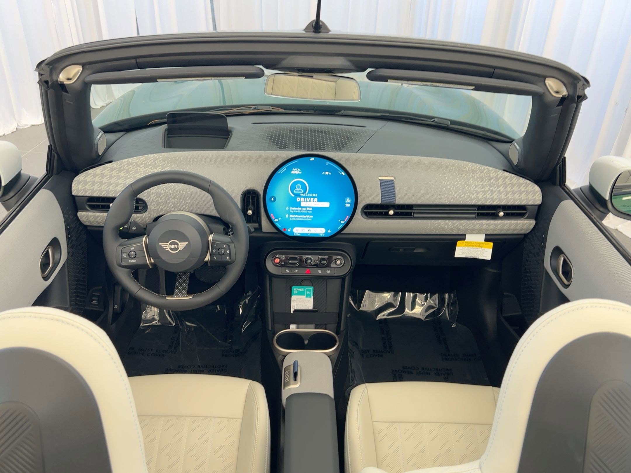 2026 MINI Convertible S - Photo 15