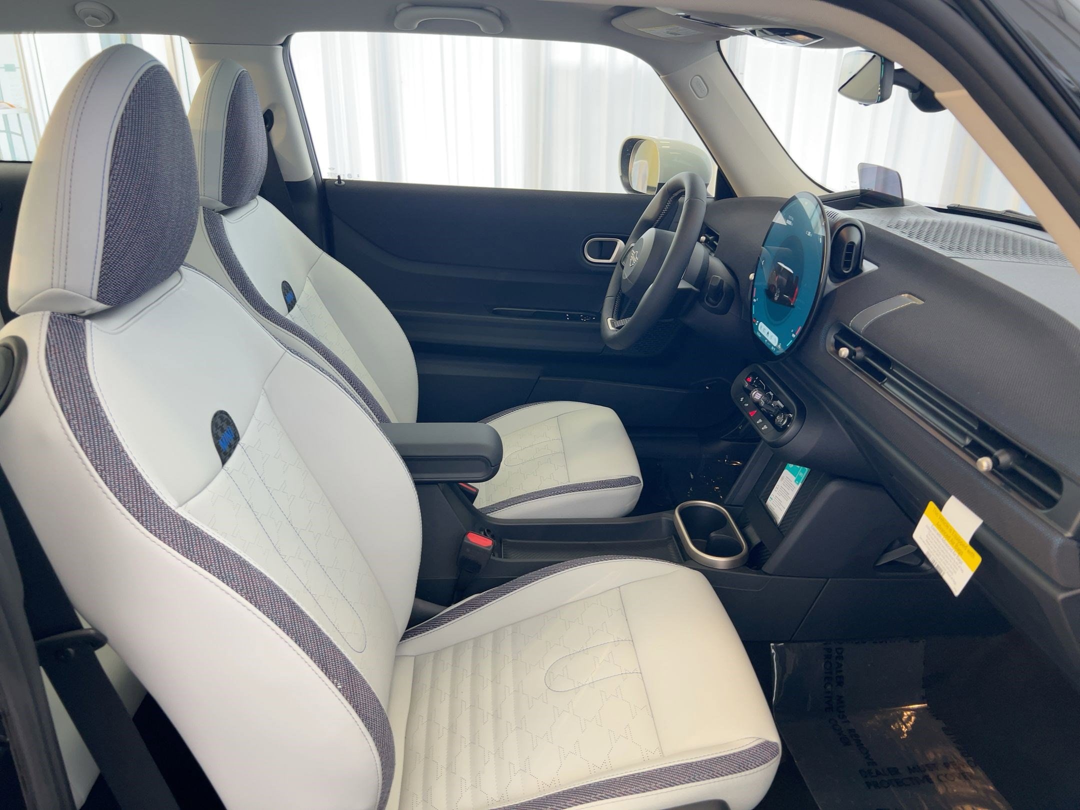 2026 MINI Hardtop 2 Door - Photo 28
