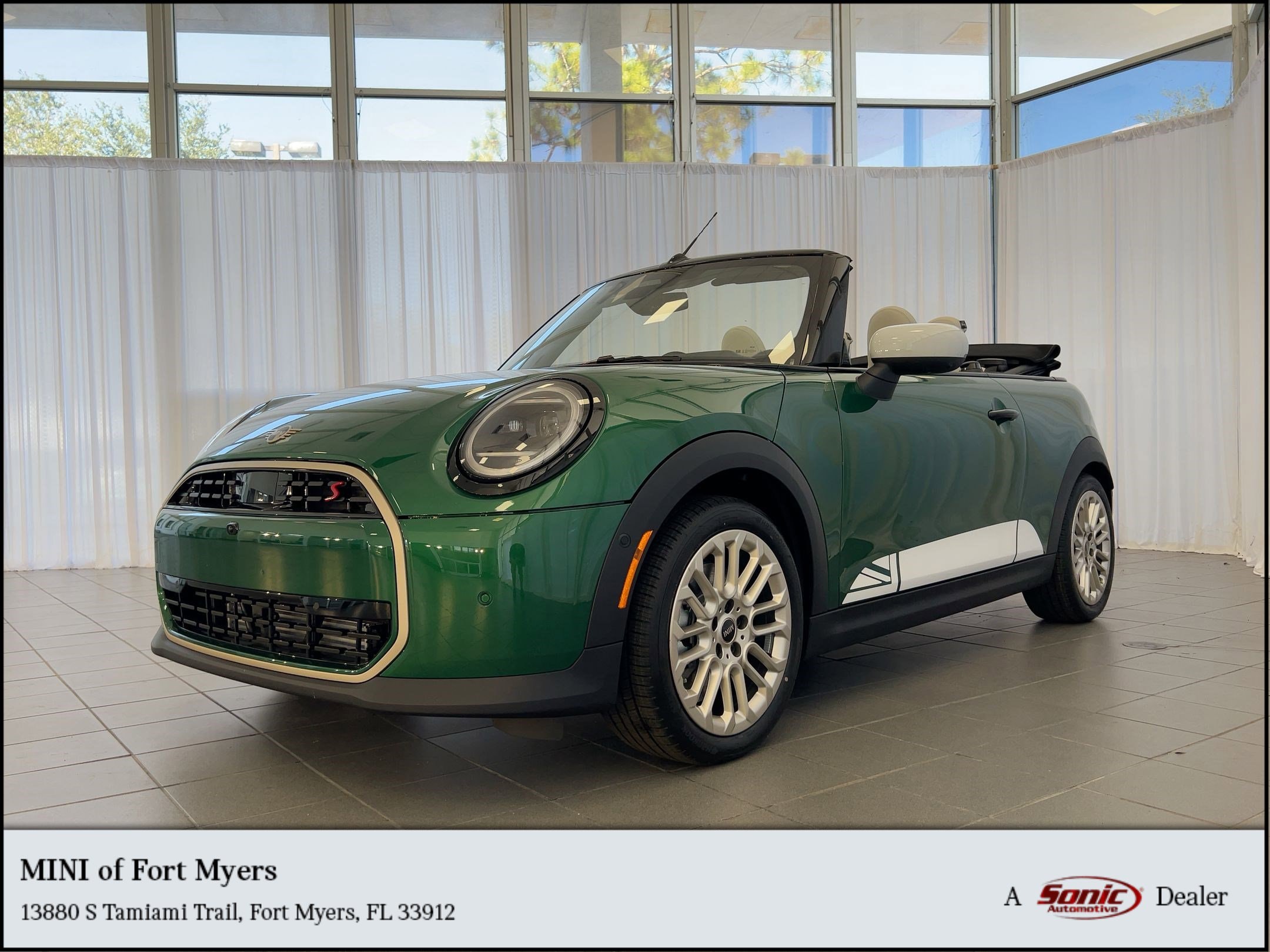 2026 MINI Convertible S's photo