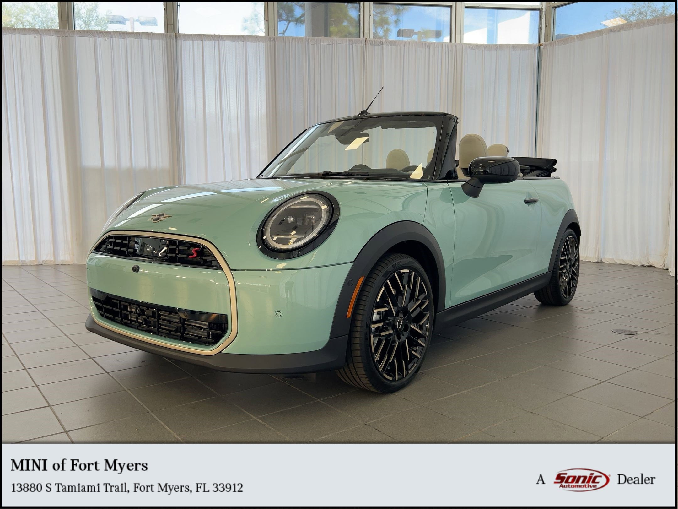 2026 MINI Convertible S's photo
