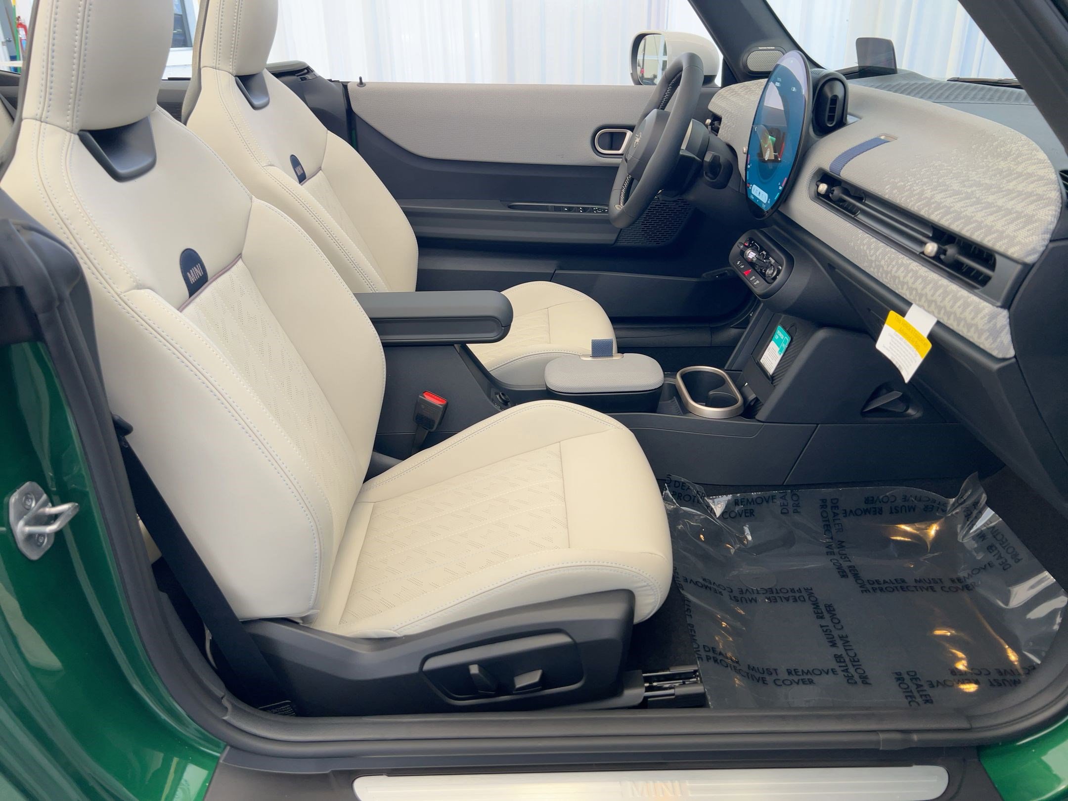 2026 MINI Convertible S - Photo 30