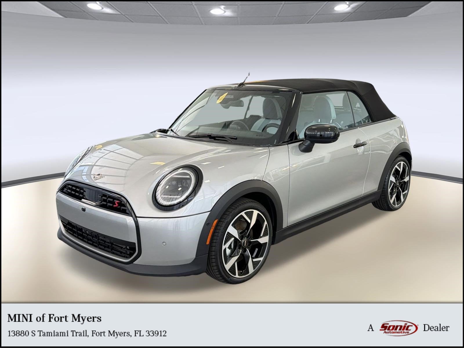 2026 MINI Convertible Cooper S's photo