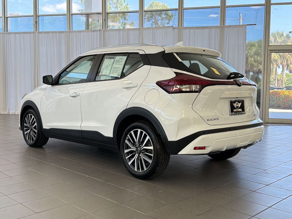 Used 2023 Nissan Kicks SV SUV