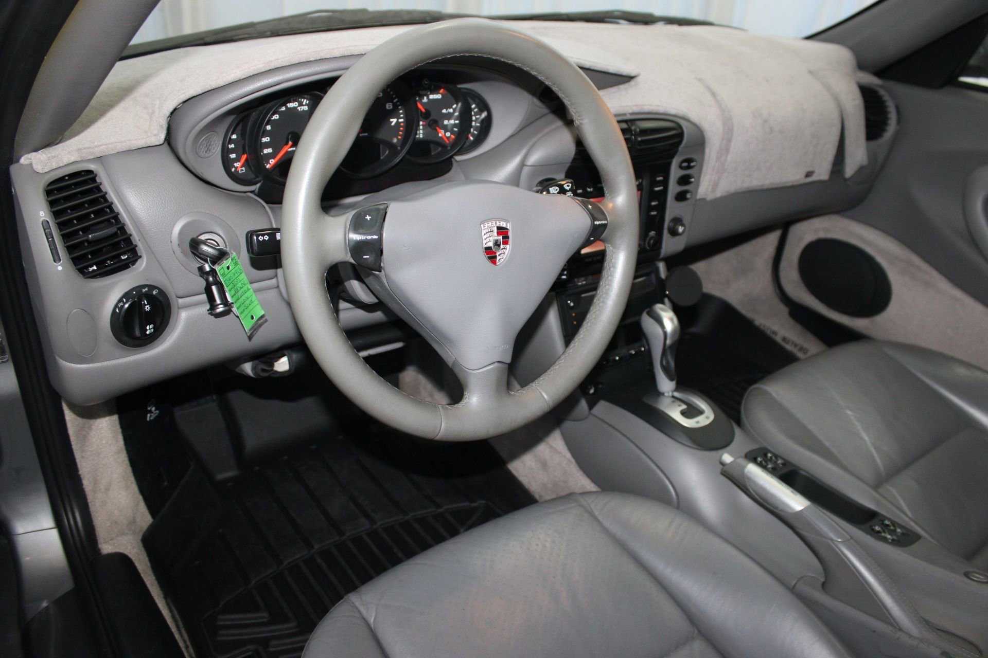 2001 Porsche 911 4 photo 4