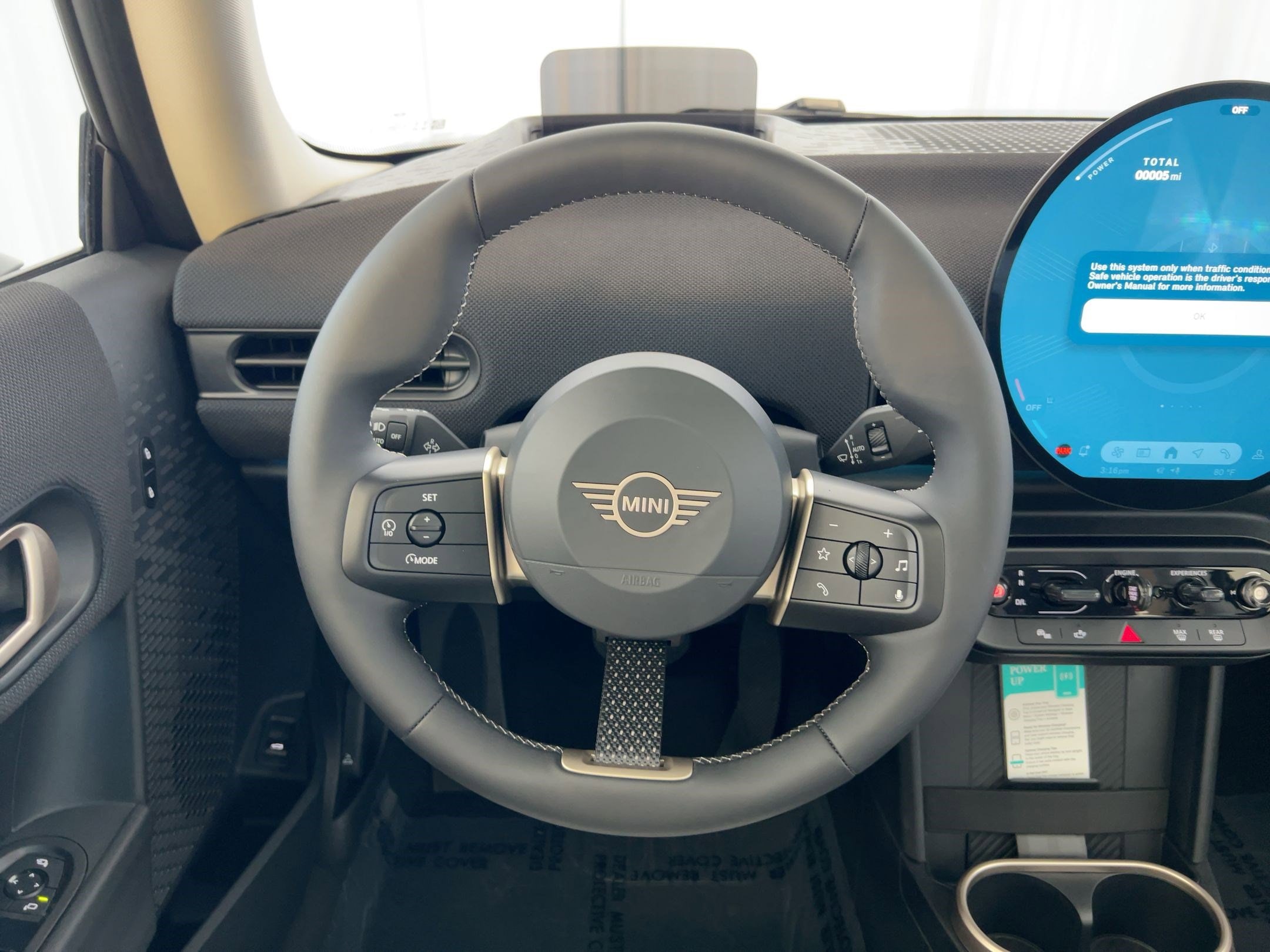 2026 MINI Hardtop 2 Door - Photo 17