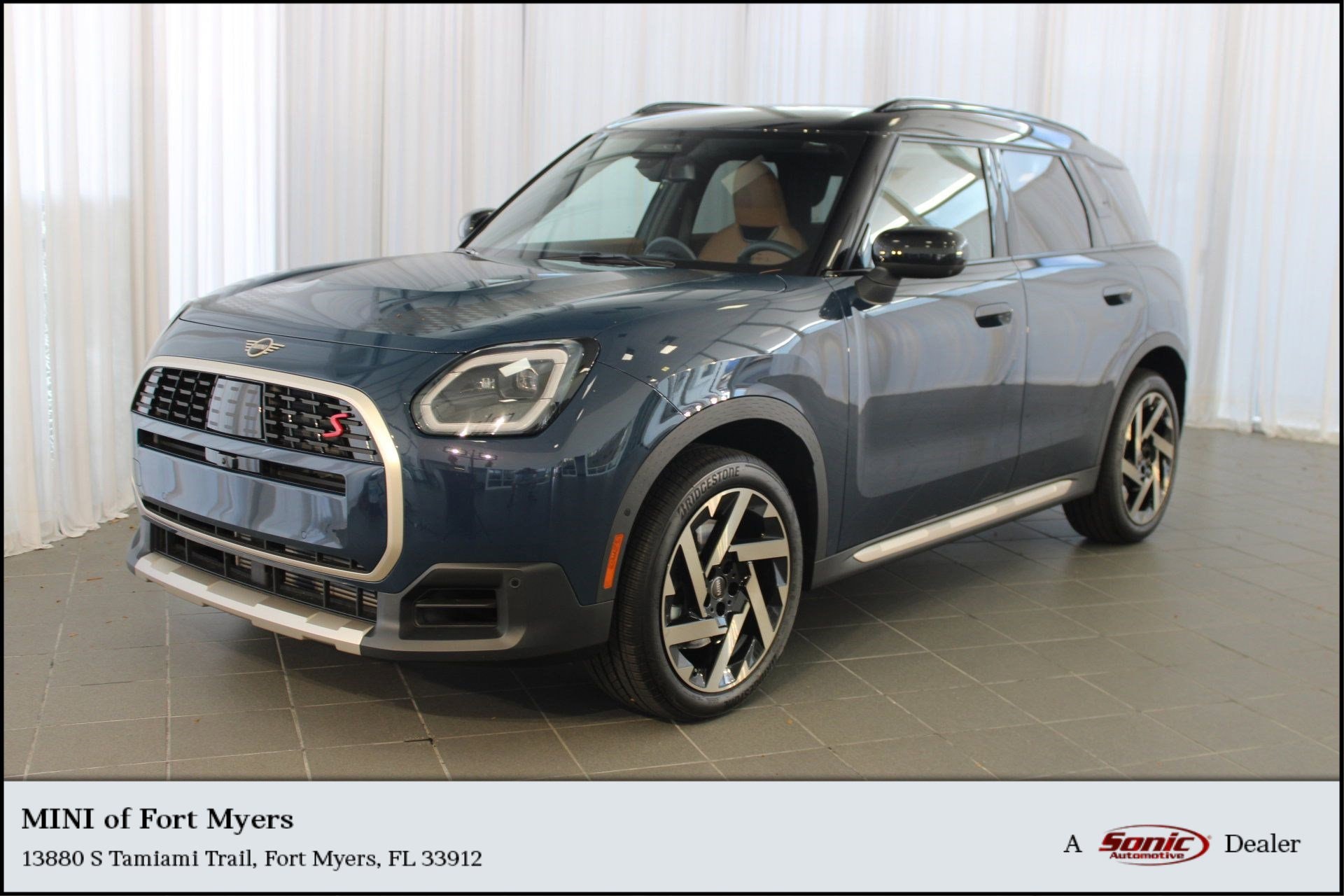 2026 MINI Countryman S's photo