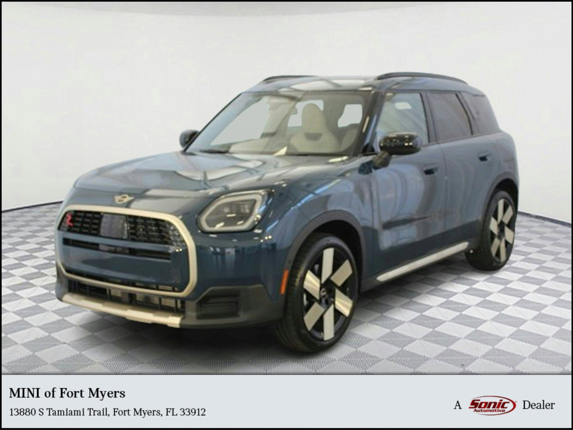 2025 MINI Countryman