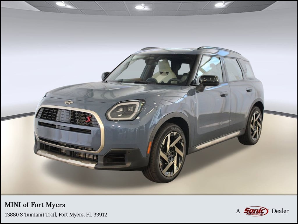 New 2026 MINI Countryman Signature Plus SUV