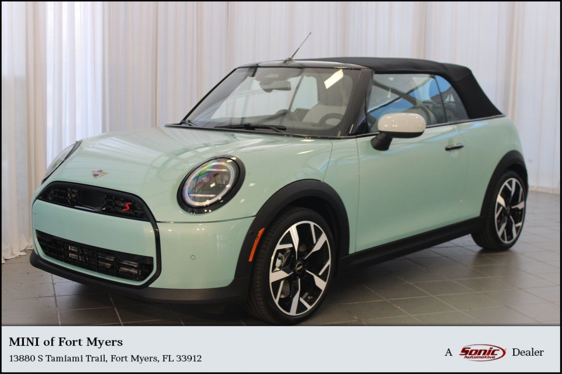 2026 MINI Convertible S's photo