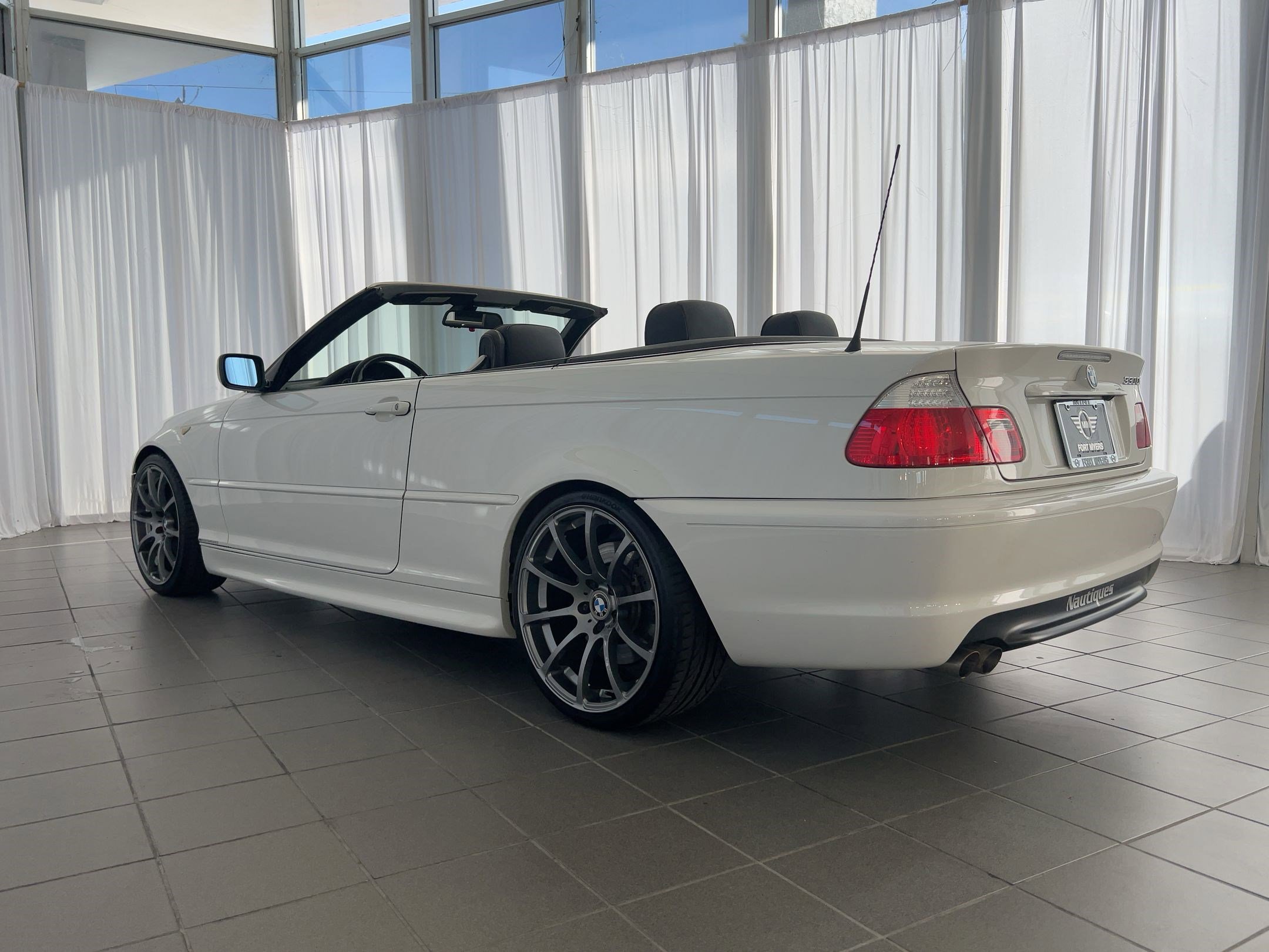 2006 Bmw 330Ci 3-Series photo 3