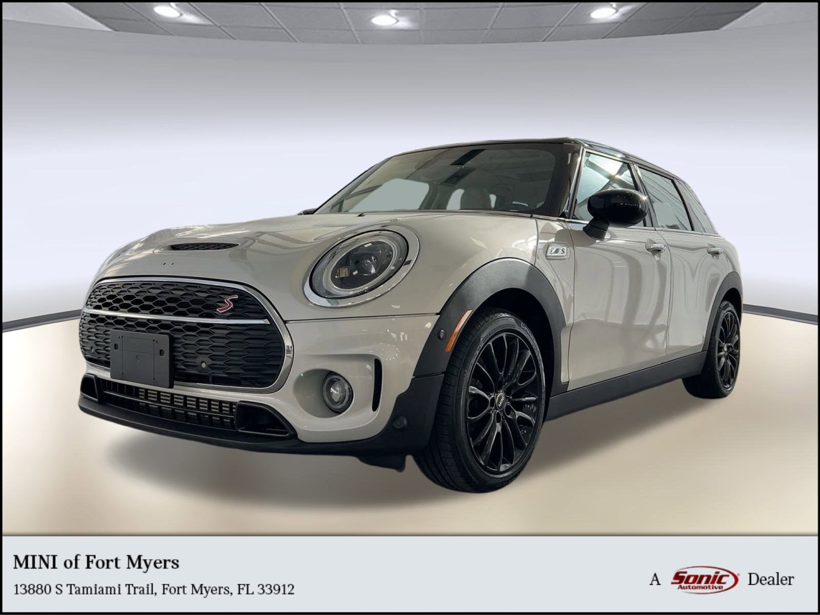 2023 MINI Clubman S's photo