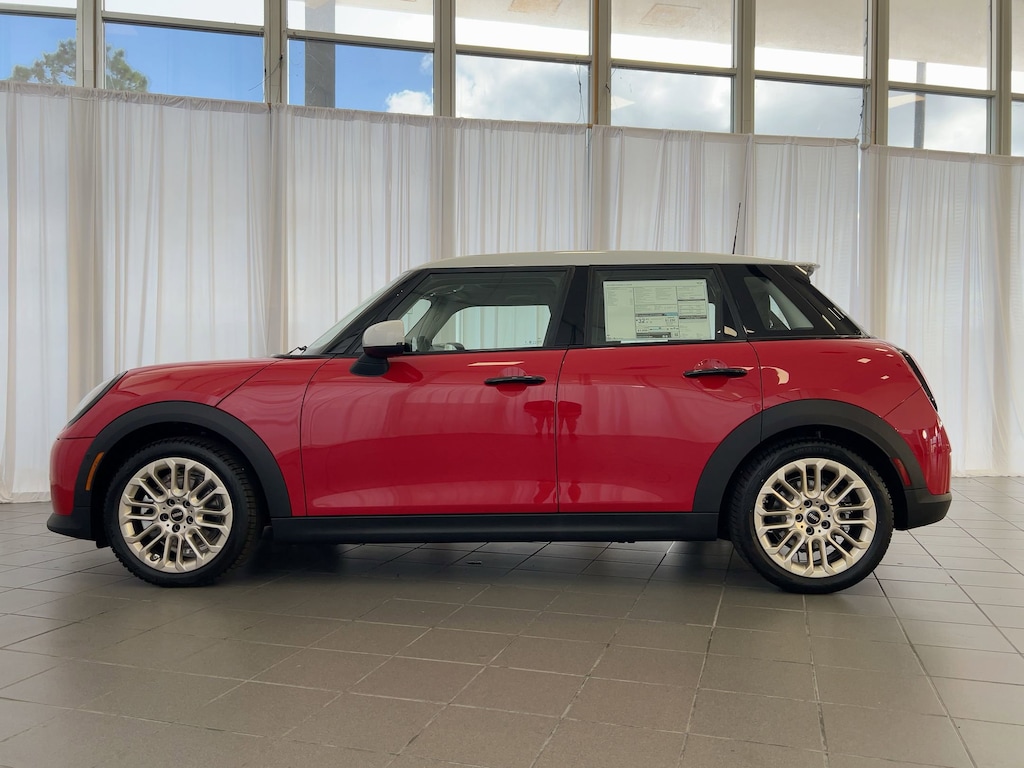 New 2026 MINI 4 Door Signature Plus Hatchback