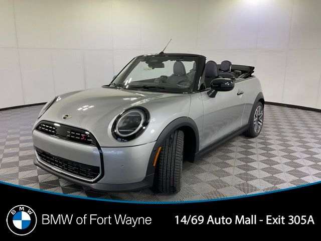 2026 MINI Convertible Cooper S's photo