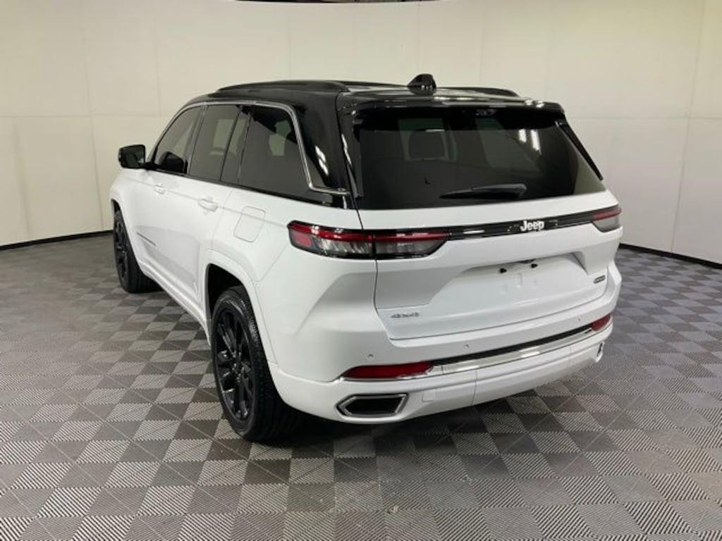 Used 2024 Jeep Grand Cherokee Overland SUV