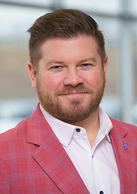 Staff member TOMMY DENT from 299c2ba0688d