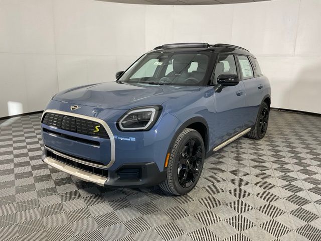 2026 MINI Countryman's photo