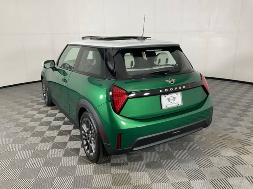 New 2026 MINI 2 Door Signature Plus Hatchback