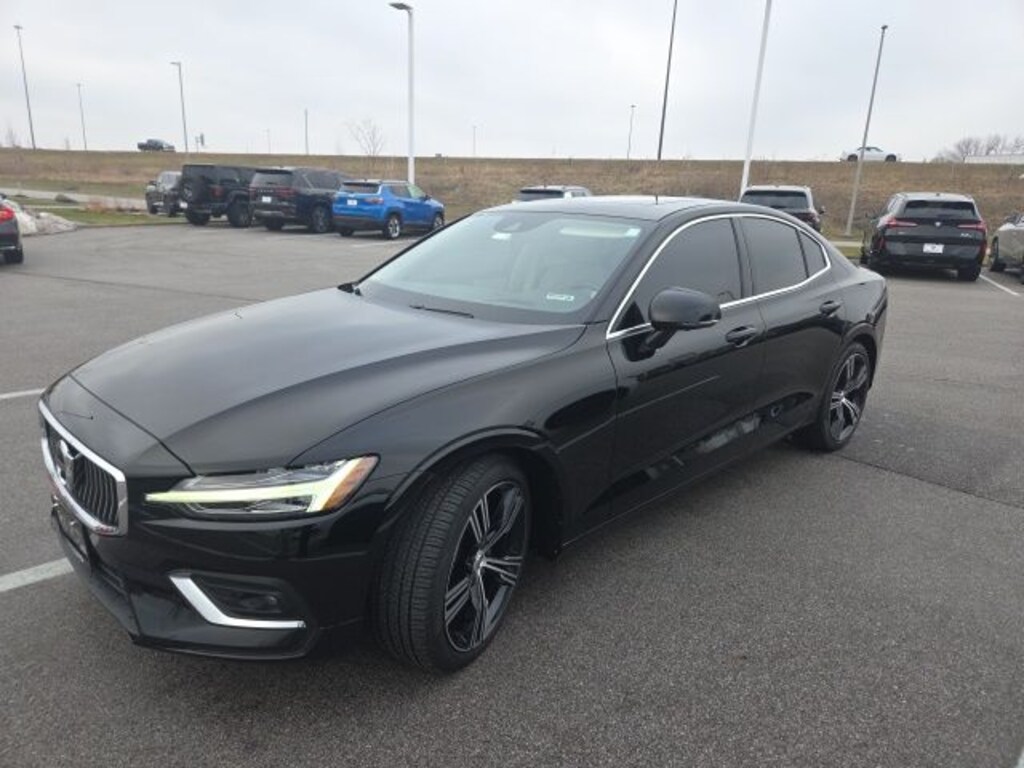 Used 2021 Volvo S60 T5 Inscription Sedan