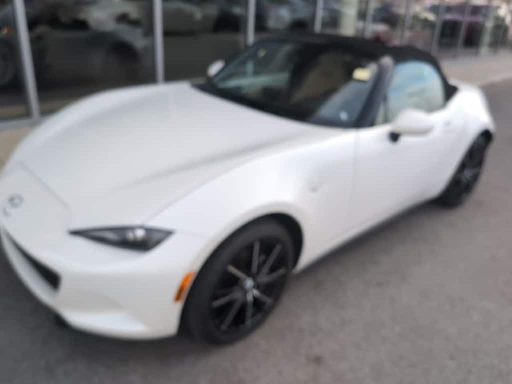 Used 2025 Mazda MX-5 Miata Grand Touring Convertible