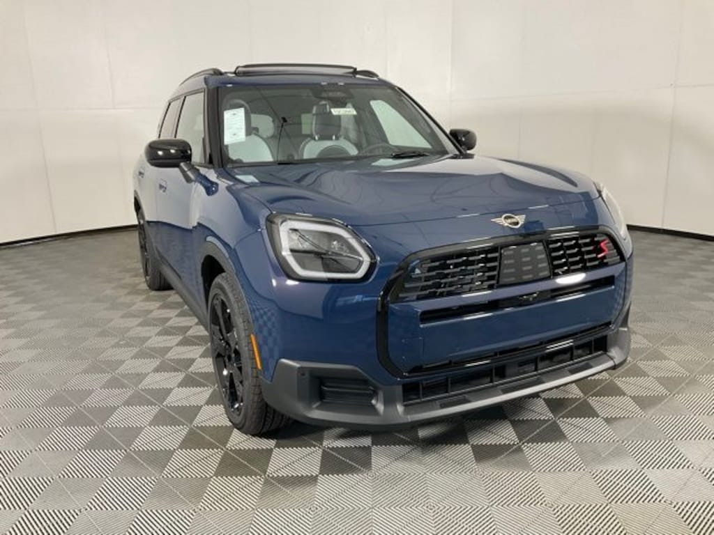 New 2026 MINI Countryman Iconic SUV