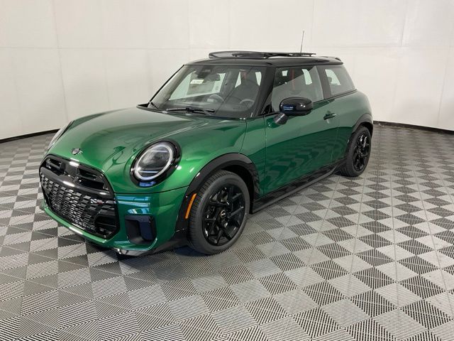 2026 MINI Hardtop 2 Door S's photo