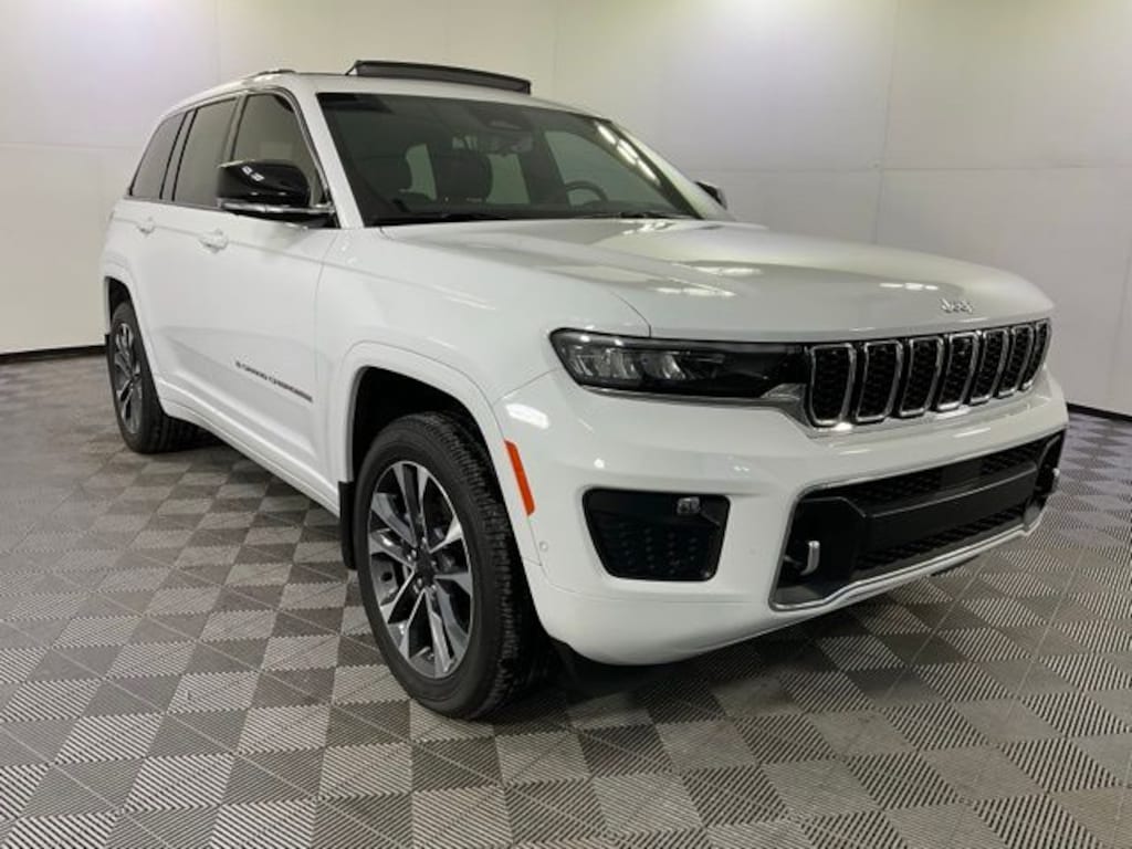 Used 2025 Jeep Grand Cherokee Overland SUV